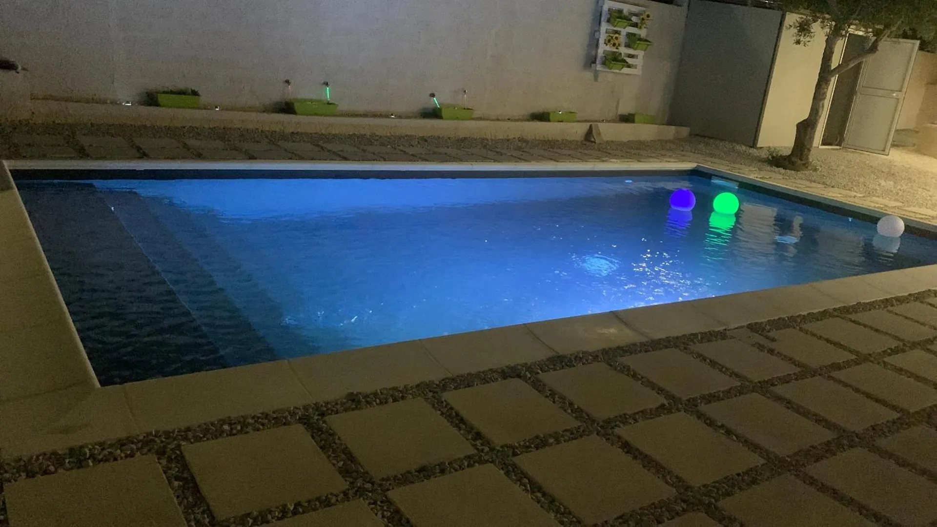White Houses Luxury And Pool Scoglitti Appartamento