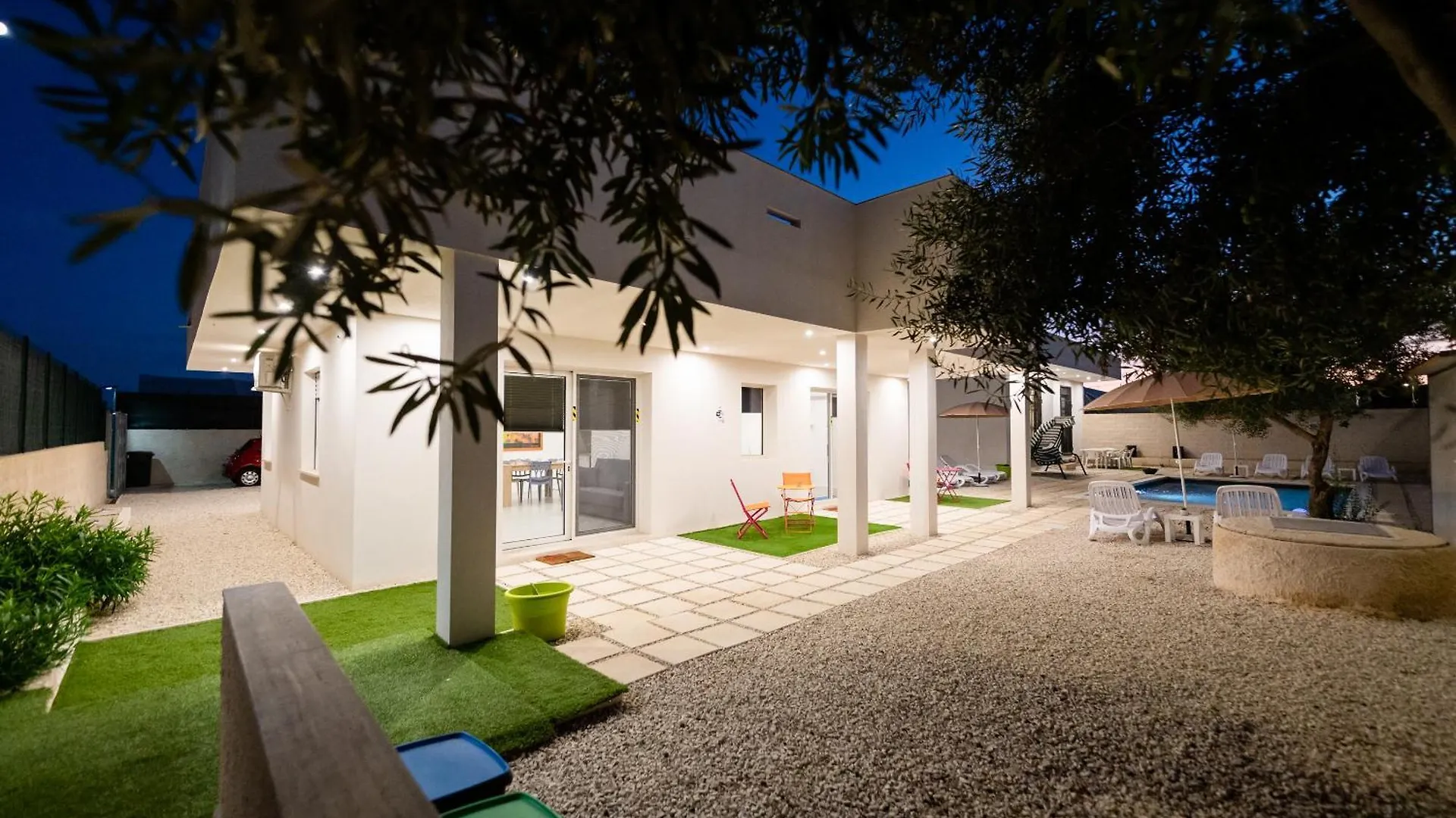 White Houses Luxury And Pool Scoglitti Italia