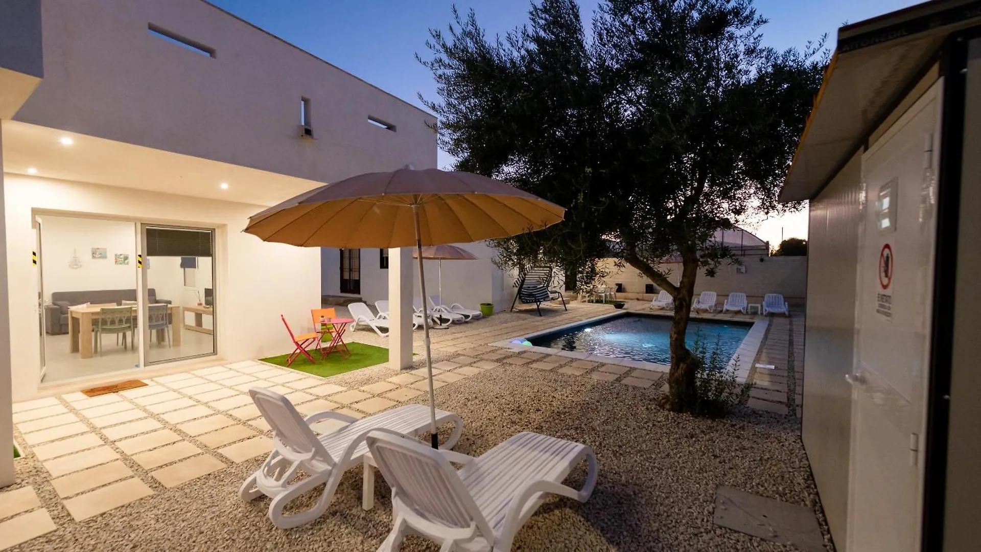 White Houses Luxury And Pool Scoglitti 0*,  Italy