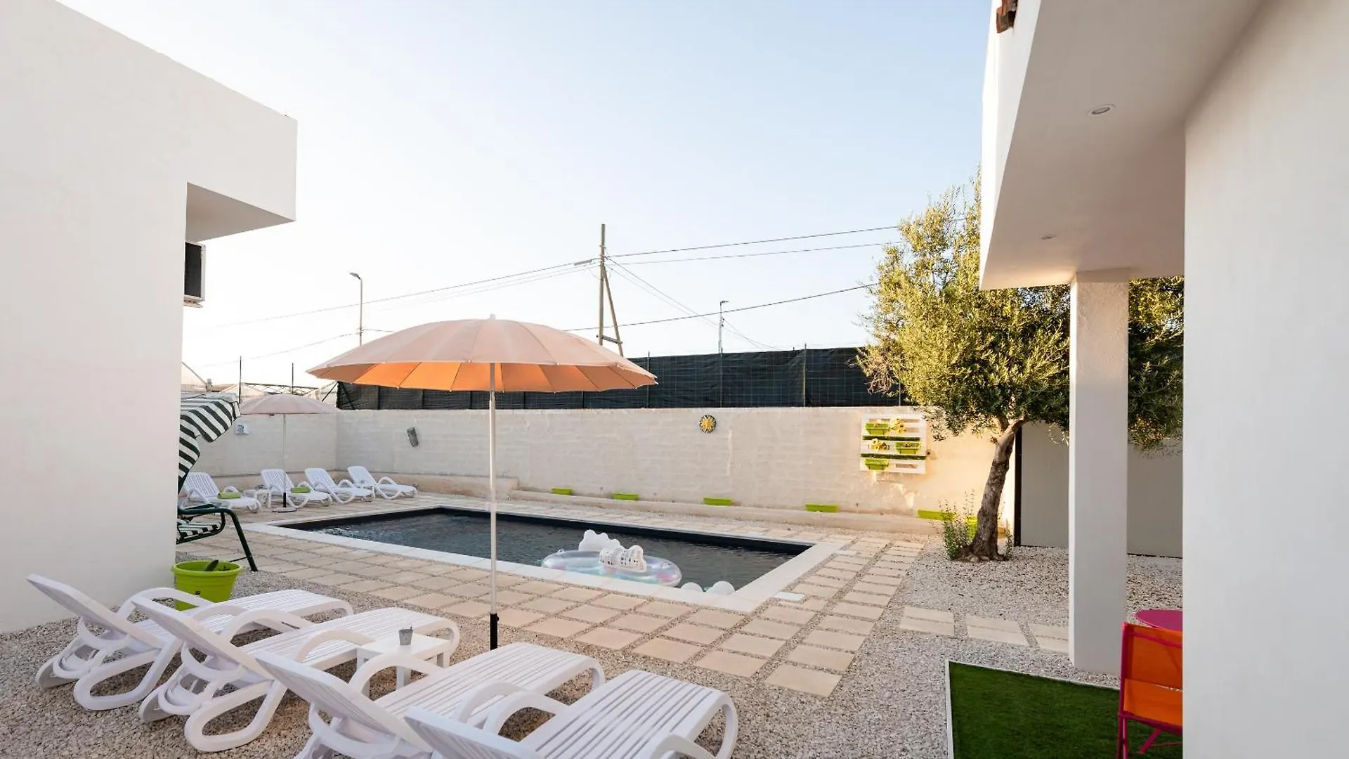 Apartment White Houses Luxury And Pool Scoglitti