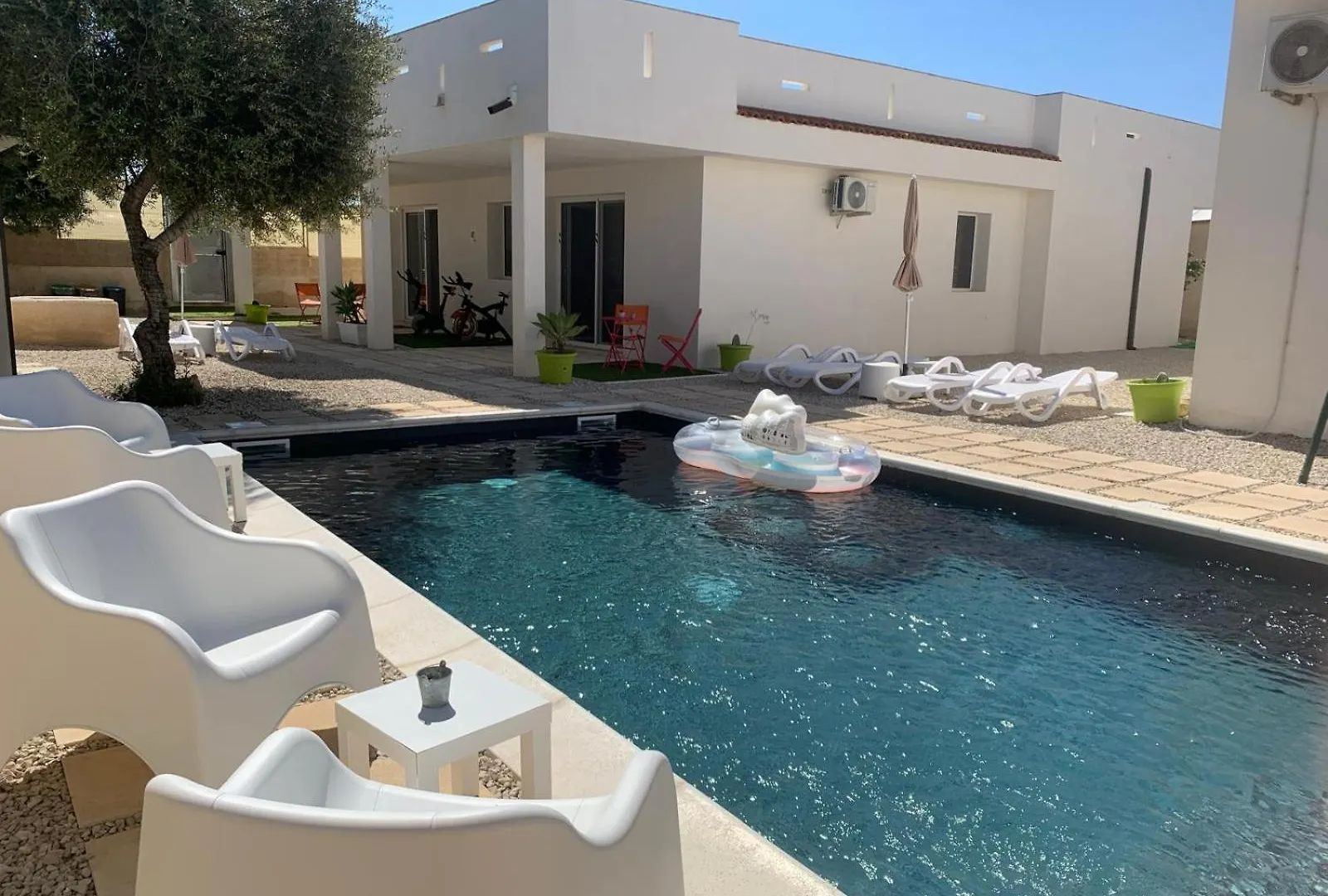 White Houses Luxury And Pool Scoglitti